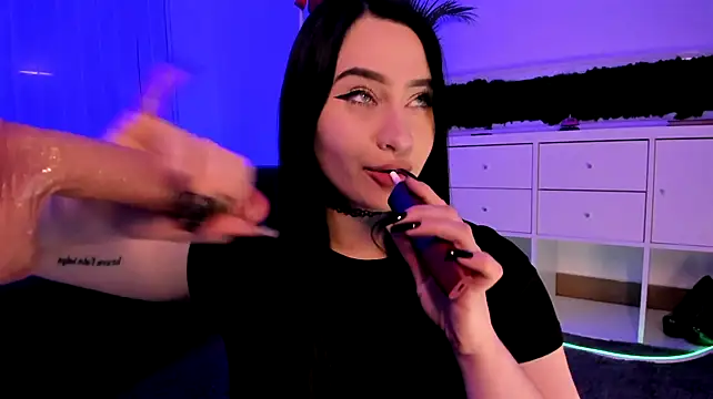 Miss_Mary_Lori - Spit on your cock