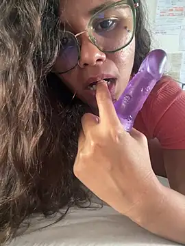 SofyRj - bater uma na LIVE por 5 minutos