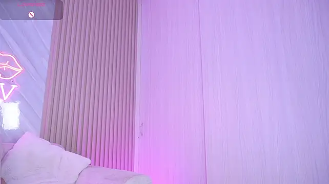 Brunasanoliv - going to ride that delicious cock