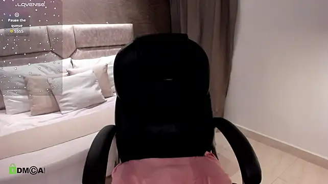 Miaparker25 - 👋 Booty shake + azotes juguetones