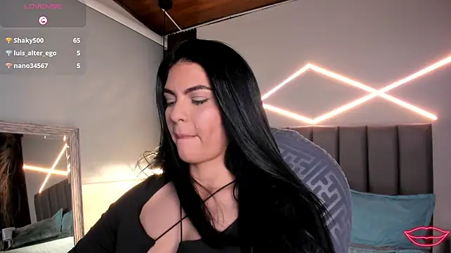 Veronicalanx1 - Blowjob + dildo with spit 😈