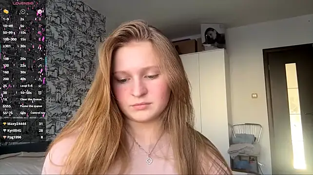 LisFris - play with my hair