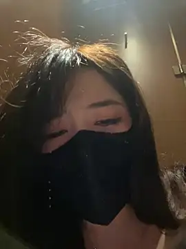 Xiao-mo520 - 美导老师下班兼职电子女友，咖啡厅，人多，刺激，完成目标找陌生人问路