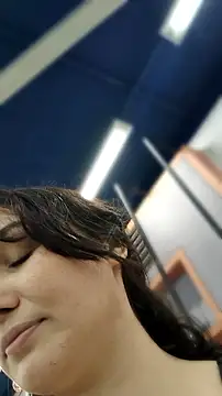 Eubellasc - Squirt in public