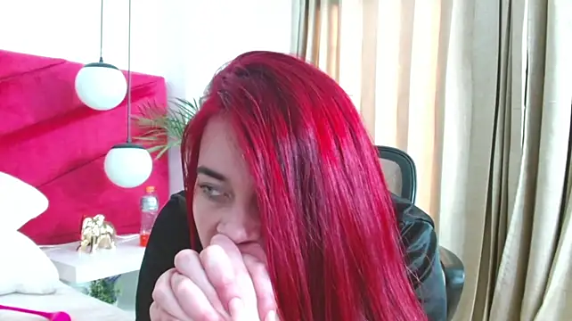 Sophie_ponce - play with my pussy