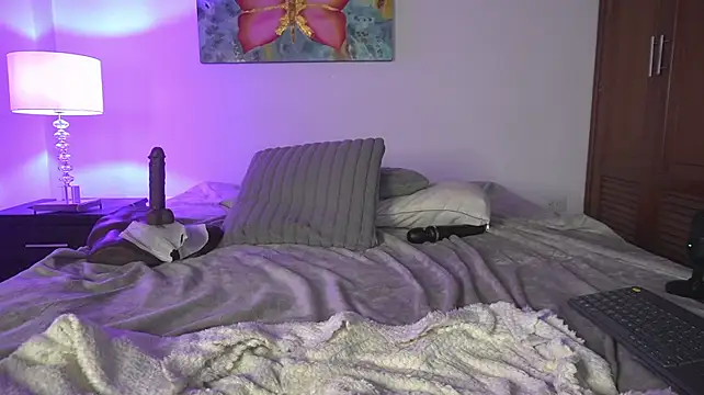 Gala_monroe - Bounce my ass 🍑🤤
