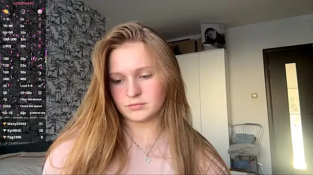 LisFris - play with my hair