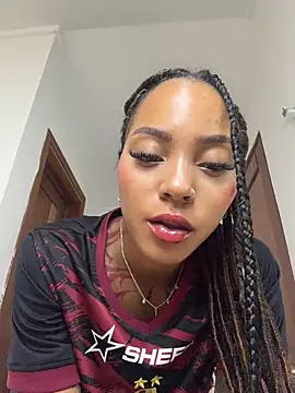 LizStorm_ - Ocean squirt on your face