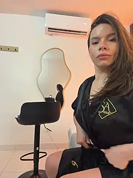 CandiceSpencer - A FINGER IN THE PUSSY!🥵