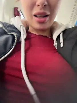 Coconut_milk - Aiko kiss Kate’s boobs in tram