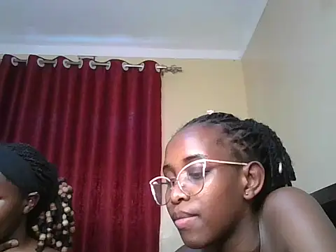 Sexy_maya1 - Show pussy