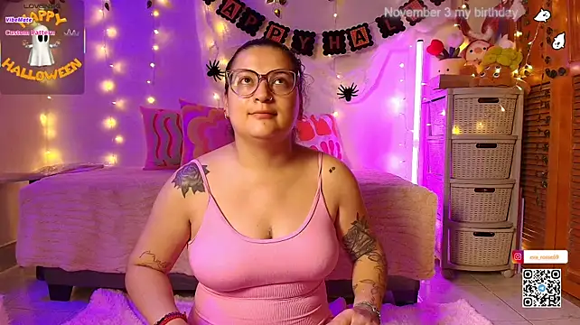 Eva_rosse69 - 3 minutes of yoga 👅🙈🥵