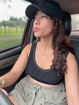 Roxyrougee - Risky ride dildo naked open door
