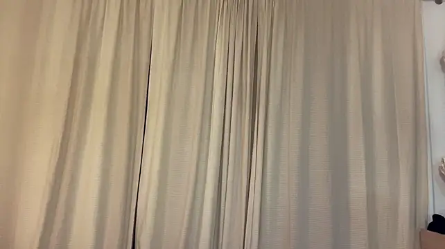 ElianaMakins - My boobs earthquake