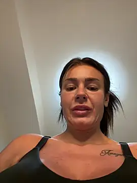 Ultimate_PAWG - Public changing room fun