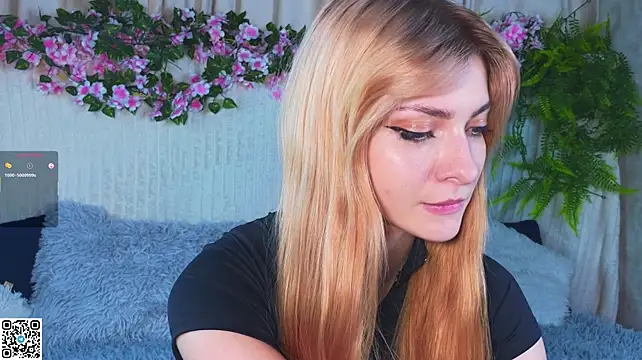 VelvetZephra - Lick my finger while thinking of you