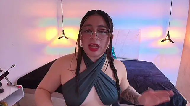 MiaWils_ - OIL ON MY ASS+SPANKING X3🍑