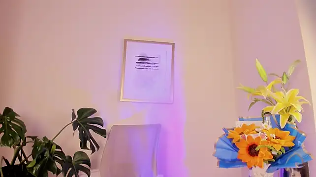 Emma_Dancer - anal whit big toy