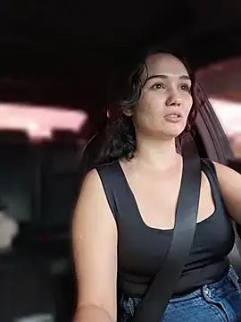 Eubellasc - Squirt in public