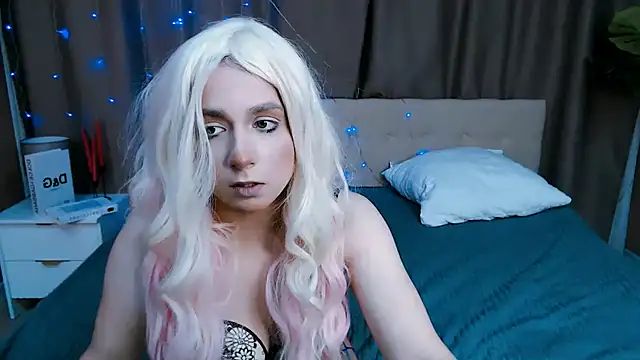 AdrianaCutes - spank ass soooo hard