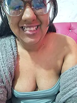 ZaidaWet - Squirt in face