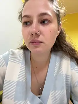 AsynaYuuki - I show TITS on the SCHOOL right HERE🤫🏫