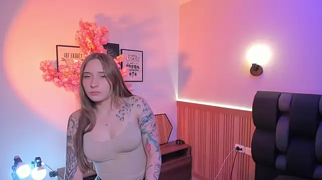 Siouxsie_cenobite - (∩^o^)⊃━☆ Naked + squirt (2 min control)
