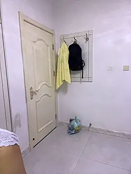 YoYo_2834 - 10点开8代币福利票洗澡澡