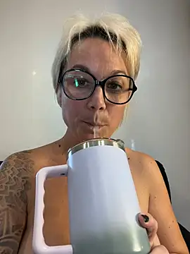 Marinella07 - Fais moi jouir 😈