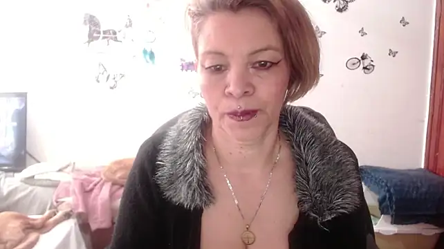 Electra-mommy - boobs