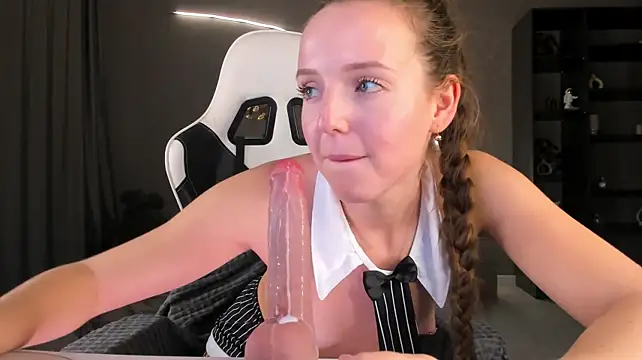 Bbgrasse1 - OPEN PUSSY CLOSEUP