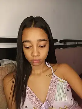 Zoe_Sweett18 - naked +tits show