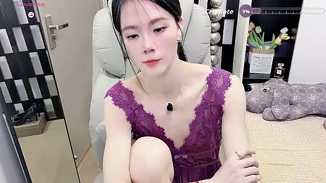 Yueyue-MM - 下空M腿给哥哥色色