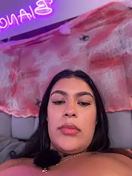 Bianca_zaens2 - SPANKS ASS FOR 1 MIN