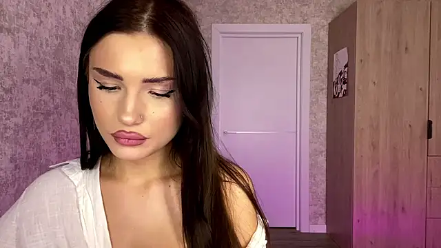 ShantellBuhrman - Massage My Boobs