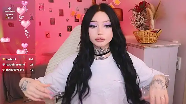 Emma_Kirks - body teasing