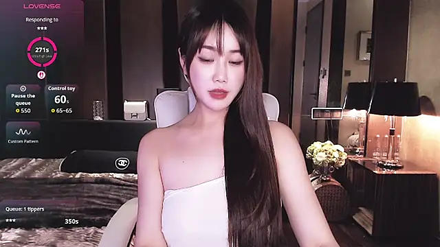 Aurora__77 - 天天开心
