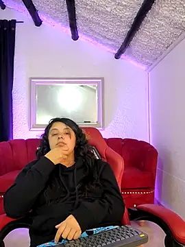 Nathaly_low1 - oil in my ass