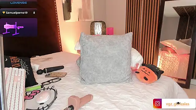 Emily_robertss1 - full naked