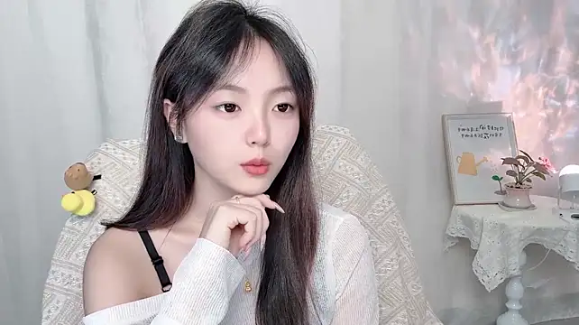 Wenwen8888 - 我只想要一颗偏爱我的心