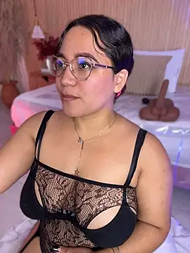 MelissaKarterrs - 2 fingers in pussy