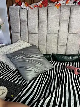 Stephh_222 - BYE PANTYS+ SPREAD PUSSY CLOSE UP👀