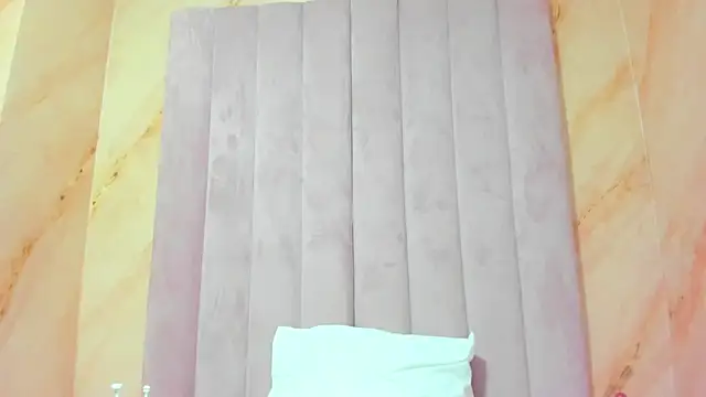 Abbysweet18_ - spit my tits