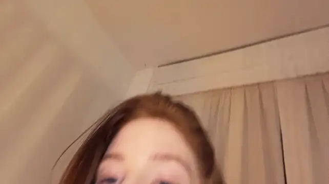 ElianaMakins - My boobs earthquake