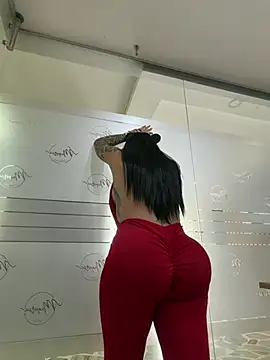 Kiim_taaylor - 🔥🔥shows her tits in public 🔥🔥
