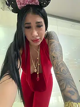 Kiim_taaylor - 🔥🔥shows her tits in public 🔥🔥