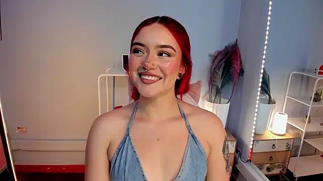 Camila_Rivers - Nipple clamps on🍒
