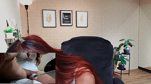 MissOffice_ - Show my boobs and tease