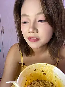 YoYo_2834 - 10点开8代币福利票洗澡澡