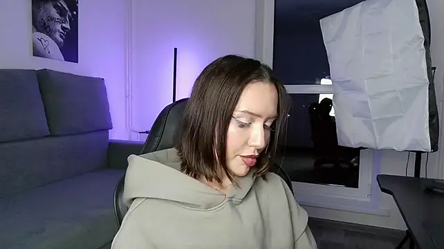 Lisa_Shultz - 🔥UNDRESS ME^^🔥